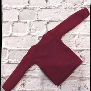 Modepuppenkleidung. Auf Bestellung gemacht. Dunkelgrüner oder weinroter Pullover. Erhältlich in Original und Buff-Größe. Bild 4