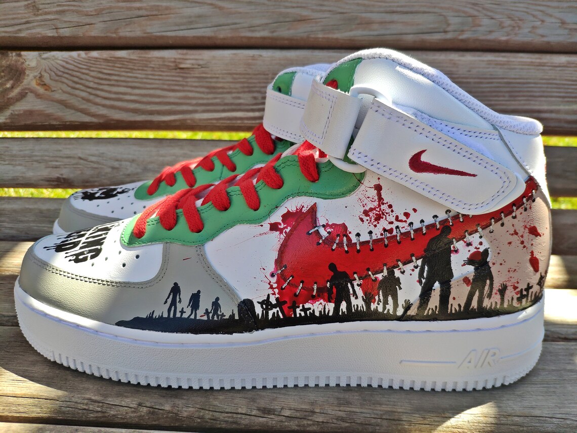 puma walking dead shoes