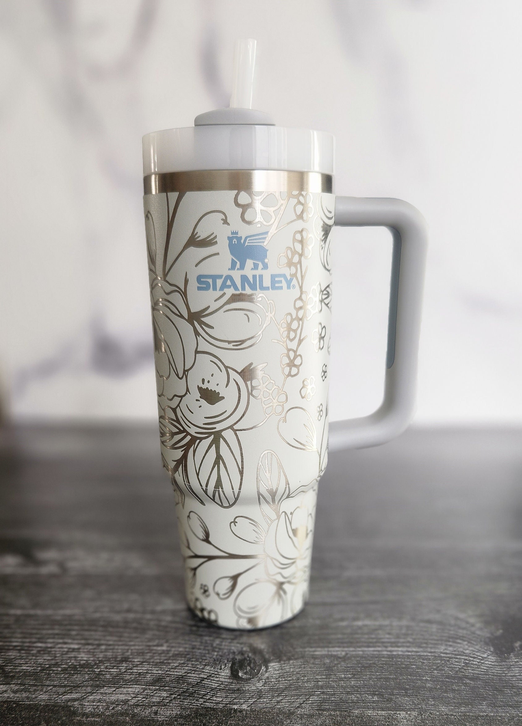 Floral Stanley 30 Oz Quencher 2.0 Magnolia Floral Full Wrap Engraved  Stanley Quencher H2.0 Water Bottle Gift for Her 