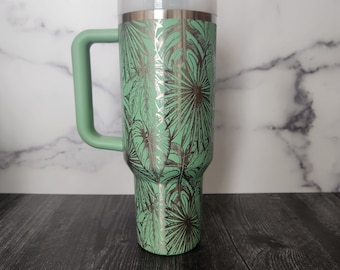 Vaso con grabado floral de Monstera / 40 oz Quencher 2.0