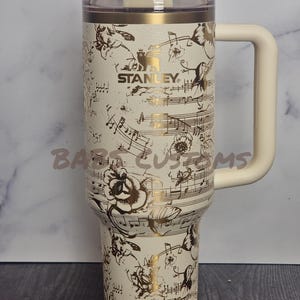 Music Notes and Roses 40 oz custom laser engraved tumbler| Gift for music aficionados| Elegant classical music notes with Rose bouquets Cup