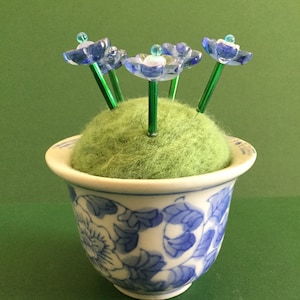 felted glass flower pinucshion Czech beads