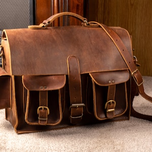 Handmade Leather Messenger Bag, Pilots Bag, computer Bag,