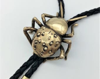 Mannen/vrouwen Bolo-bedreigde Fregate Island kever ketting-unieke Bolo-Insect Jewelry