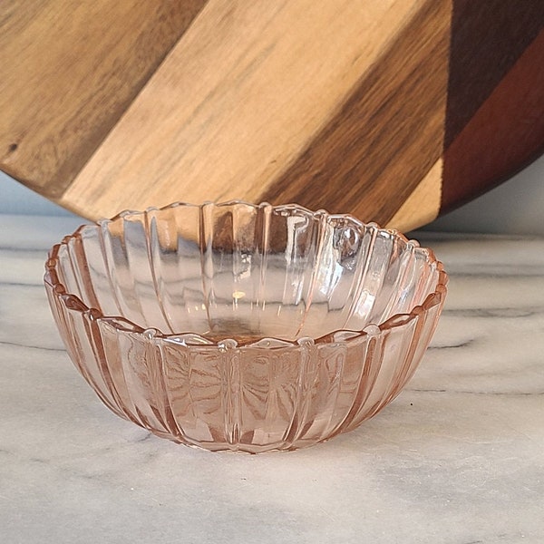 Pink Glass Bowl - Depression - Anchor Hocking - Vintage