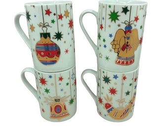 Vintage Maxwell & Williams Christmas Trimmings Porecelain Mugs, Set of 4