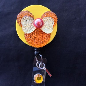 Minnie mouse badge holder