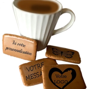 Afdrukbare koffiekoekjes x 24, keuze uit zwarte koffie of koffie met melkglazuur, rechthoek van 6 x 4 cm