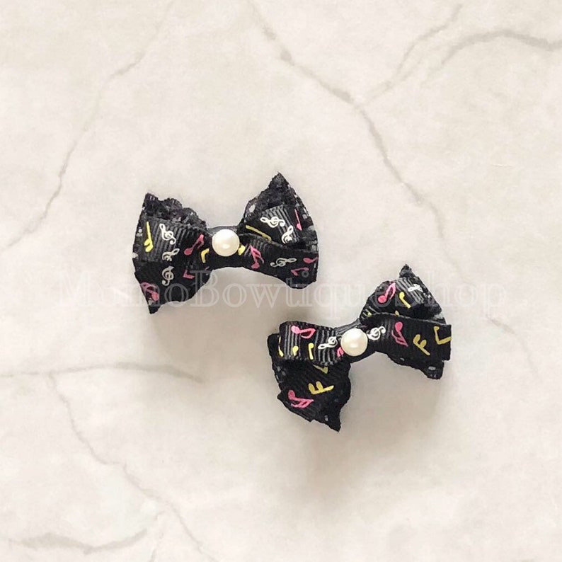 ITEM CLOSEOUT SALE Pigtail Petite - Little Music Bow Set while supplies last