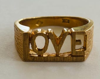10K Yellow Gold "Love" Statement Ring BAND SIZE 8 *VINTAGE*