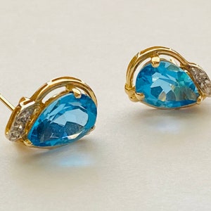 14K Yellow Gold + Blue Topaz + Diamond Stud Earrings *VINTAGE*