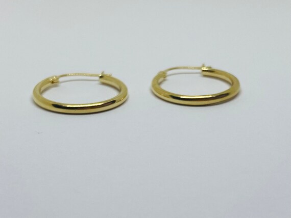 14K Yellow Gold Thin/Dainty Hoop Earrings *VINTAG… - image 3