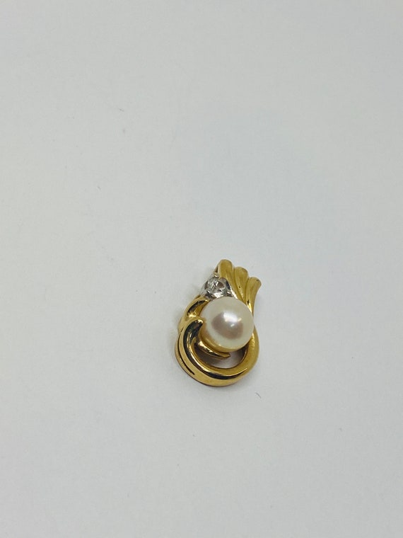 14K Yellow Gold + Pearl + Diamond Pendant/Charm *… - image 10