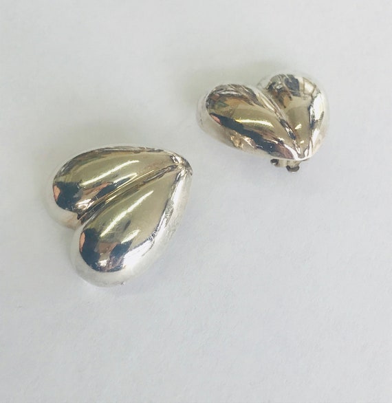 Tiffany and Co. Sterling Silver (.925) Heart Hair Clips  display picture 1