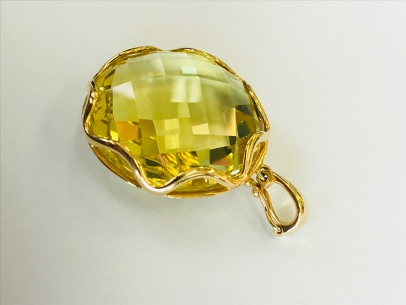 14K Yellow Gold + Faceted Yellow-Green Stone Pend… - image 2