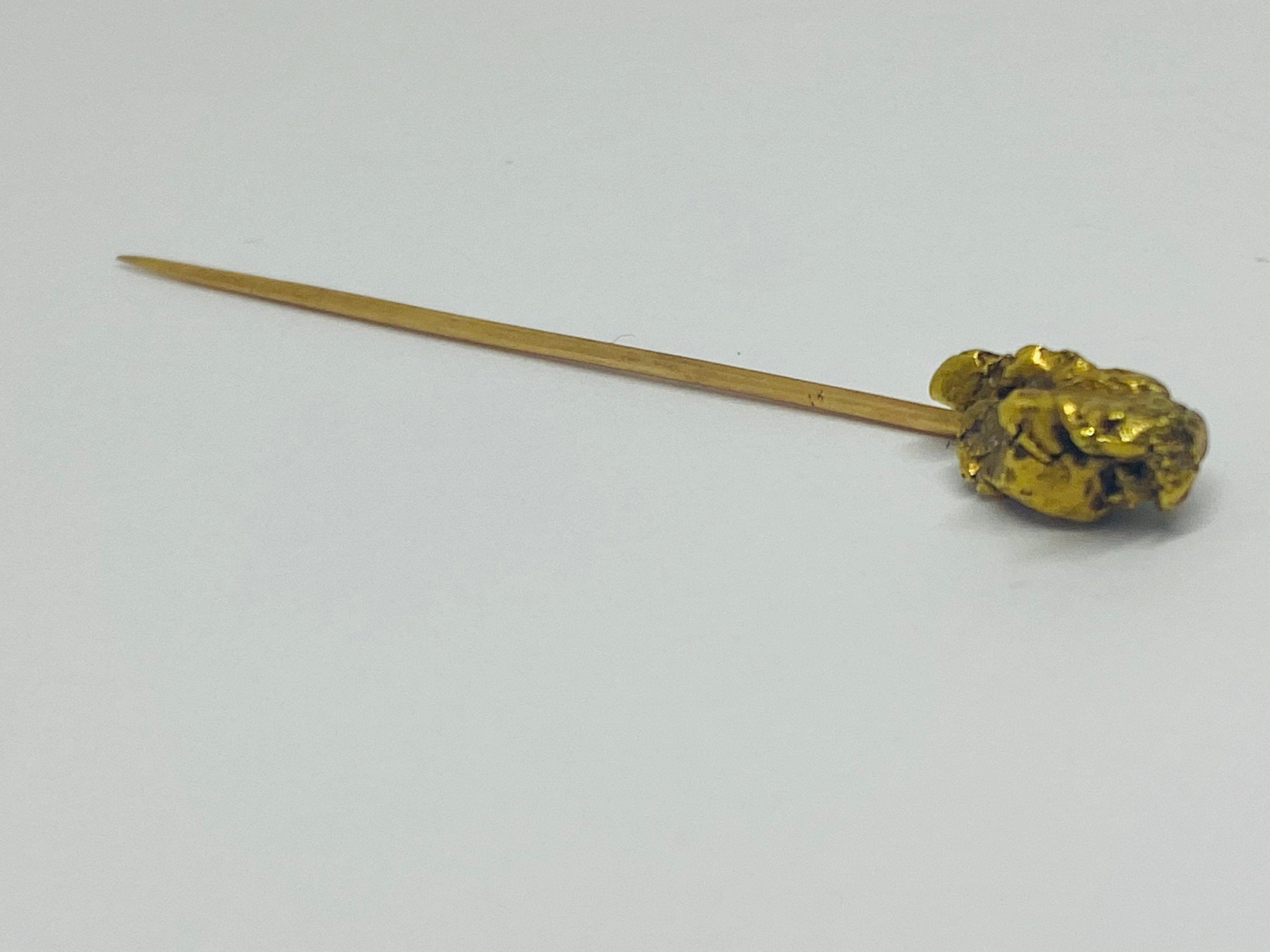 gold nugget tie pin