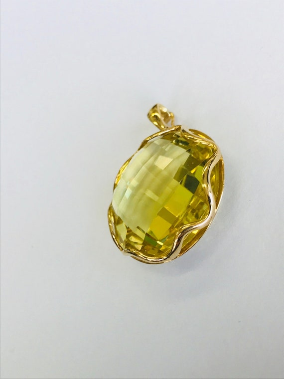 14K Yellow Gold + Faceted Yellow-Green Stone Pend… - image 10