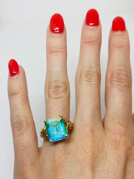 10K Yellow Gold + Rectangular Iridescent Statemen… - image 1