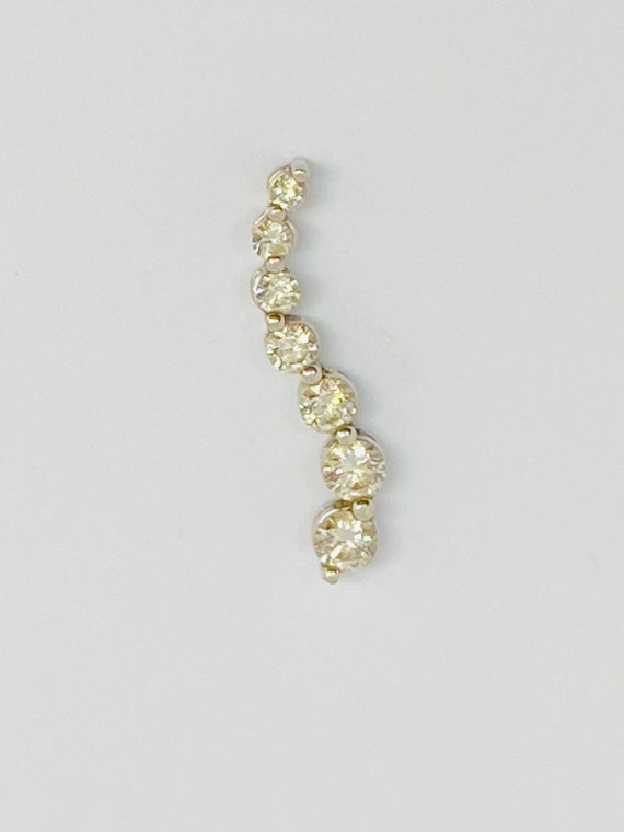 14K White Gold + Diamond (0.60 of a Carat TW)Graduated/Drop-Down/Journey Pendant/Charm *VINTAGE*