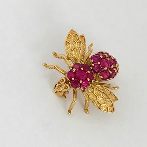 14K Yellow Gold + Ruby FLY Pin/brooch *VINTAGE* - Etsy