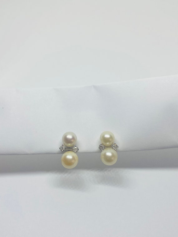 14K White Gold + Pearl + Diamond Clip-On (Non-Pie… - image 2