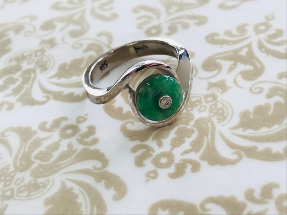 Estate 14 K White Gold + Jade + Diamond Ring SIZE… - image 3