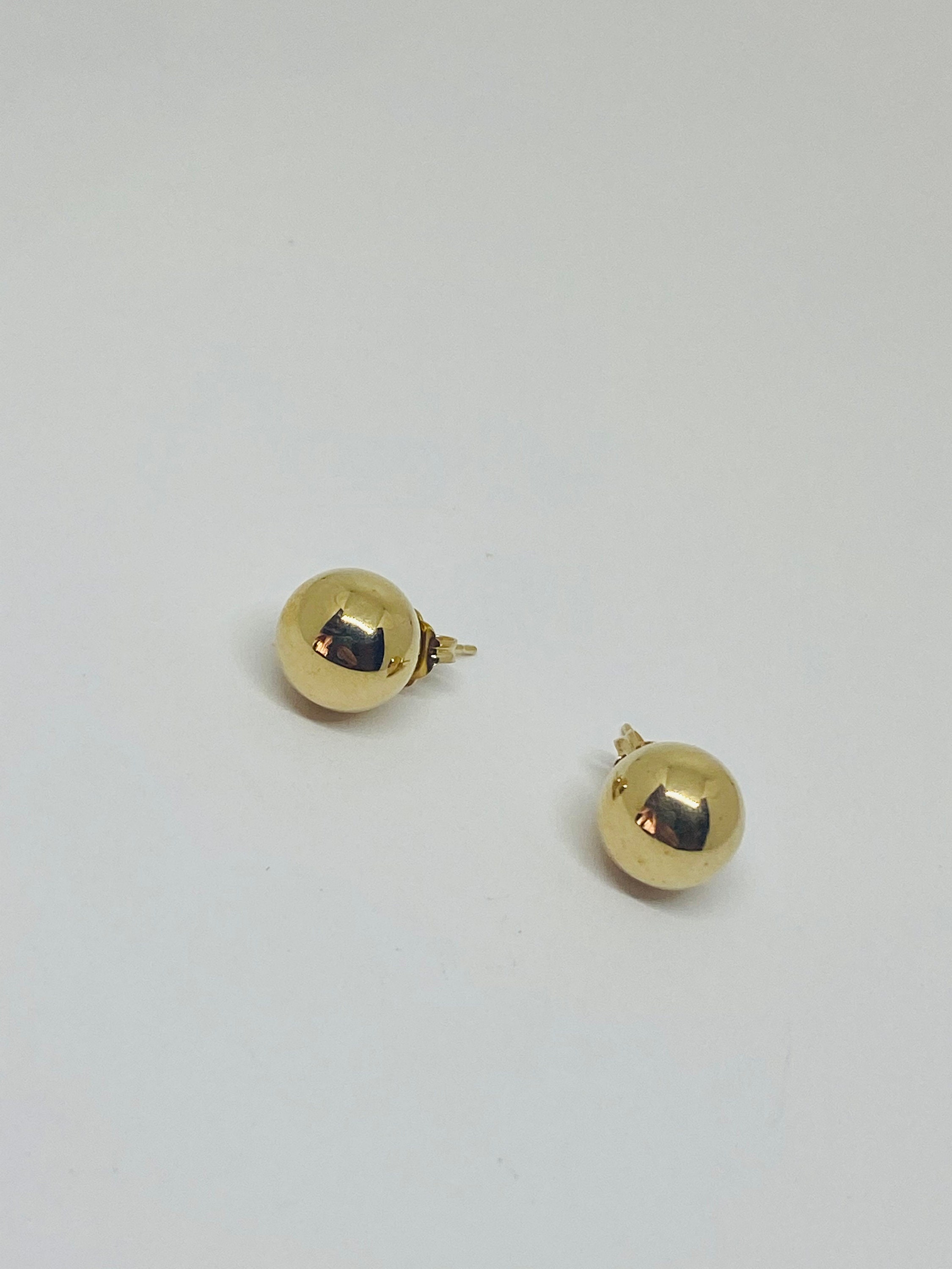 pendientes-de-perno-redondo-redondo-de-oro-amarillo-de-14k-bola-esfera