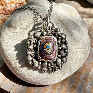 925 & Fine Sterling Silver Corvette Fordite Detroit Agate Sea Life Statement Pendant Necklace