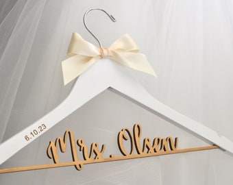 Braut Kleiderbügel, Hochzeitsgeschenk, Hochzeit Kleiderbügel, personalisierte Braut Kleiderbügel, Hochzeitskleid Kleiderbügel, Hochzeit Party Geschenk