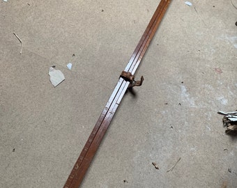 ヴィンテージ マホガニーと真鍮の屋根用スクエア