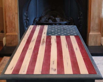American Shabby Chic, Mesa de centro de madera pintada a mano Stars & Stripes, Reciclada, Angustiada