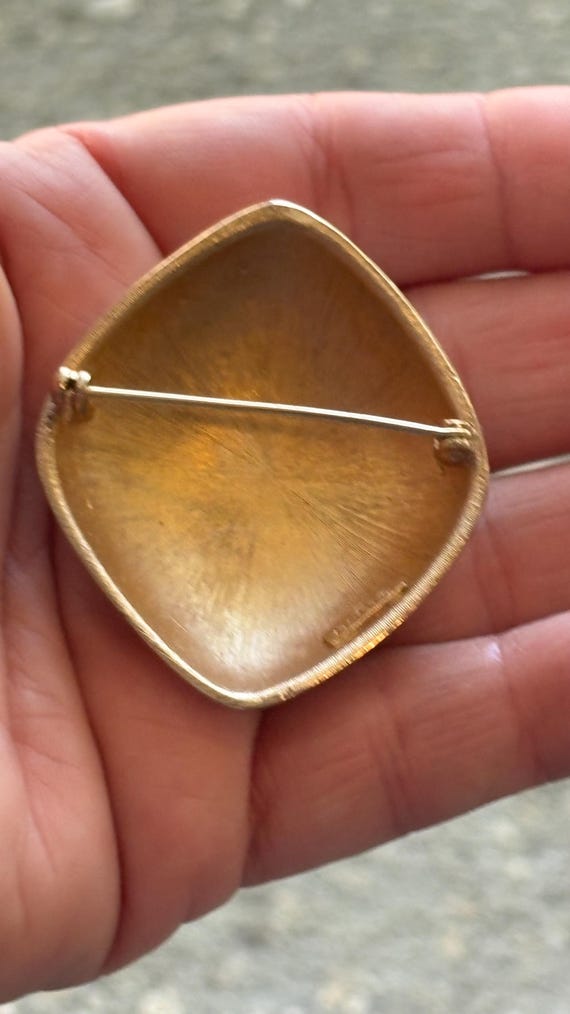 Vintage Kramer signed brooch - image 3