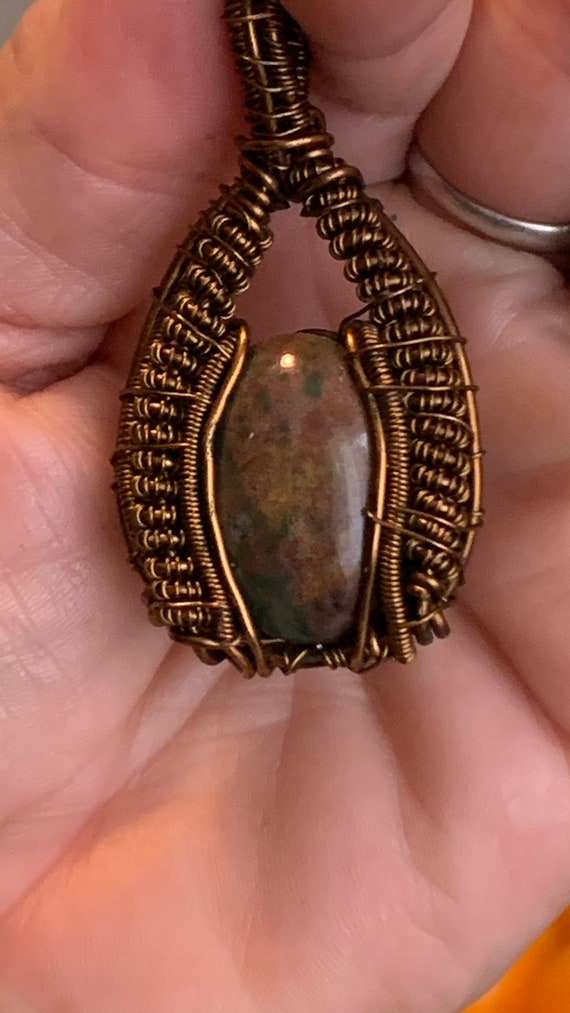 Amazing copper wire, wrapped Gemstone pendant - image 4