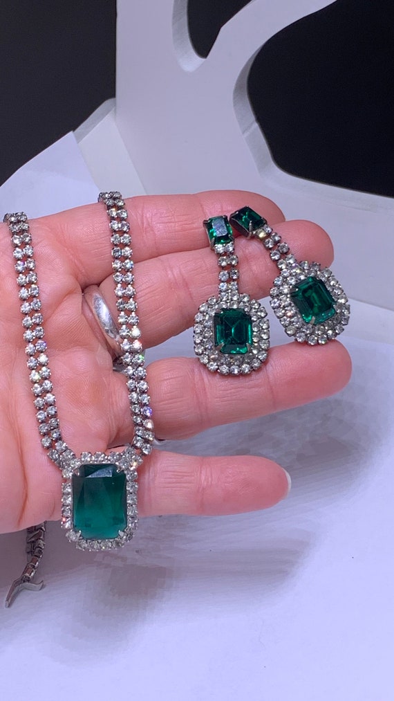 Amazing Antique emerald rhinestone jewelry set