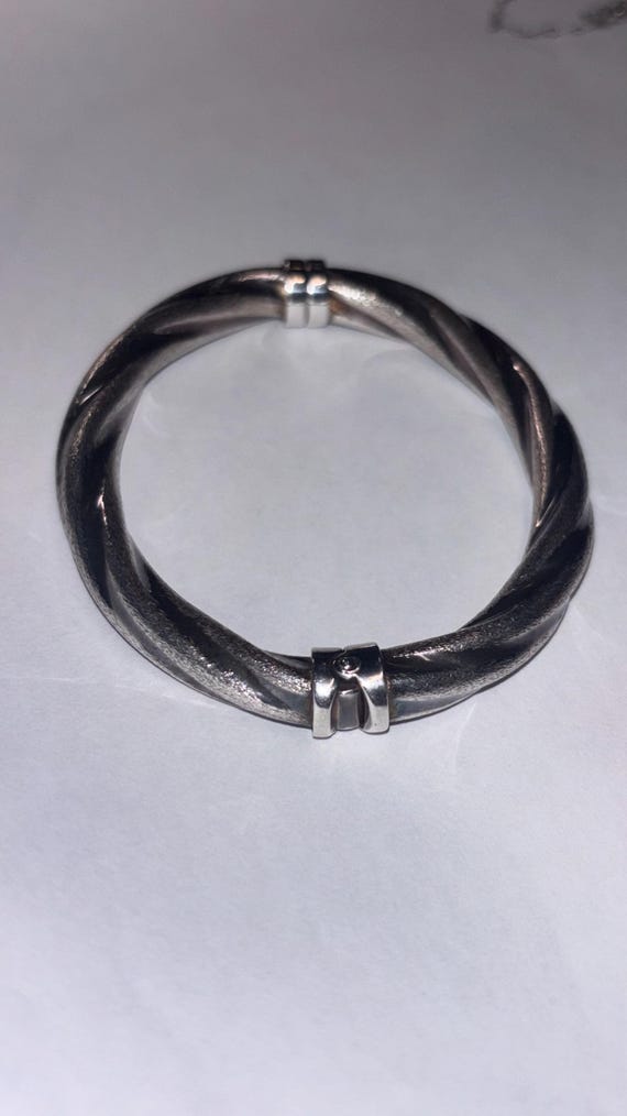 Large hinged sterling silver bangle bracelet - image 4