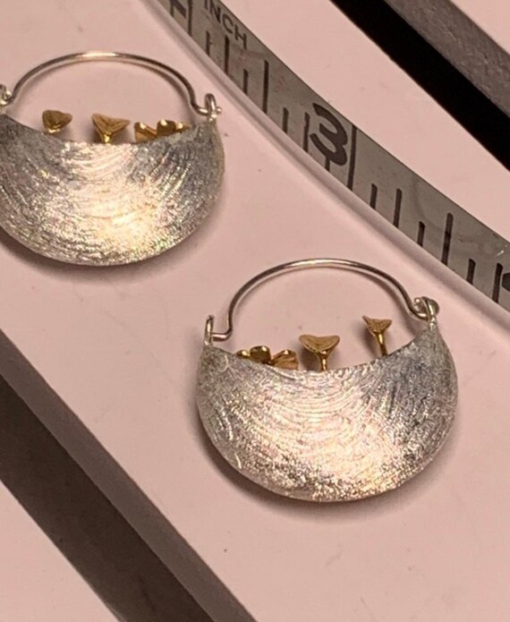 Very unique solid sterling silver basket with gol… - image 4