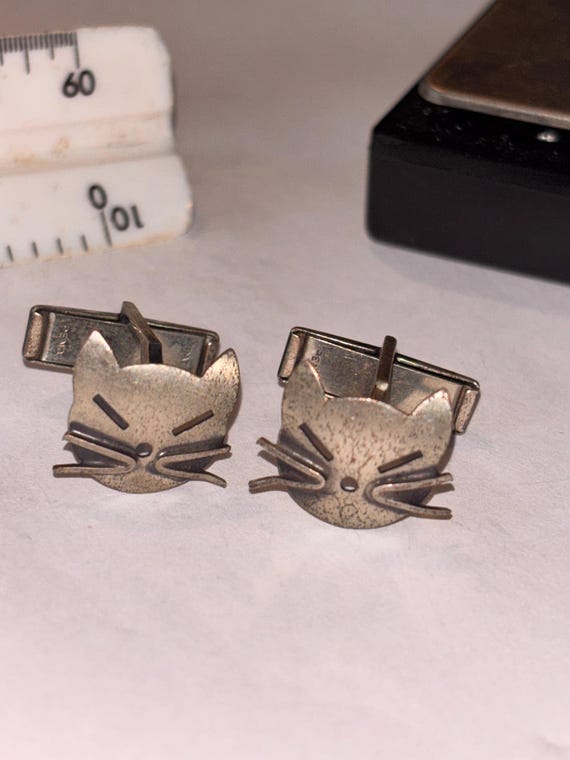 Vintage solid sterling cat cufflinks - image 1