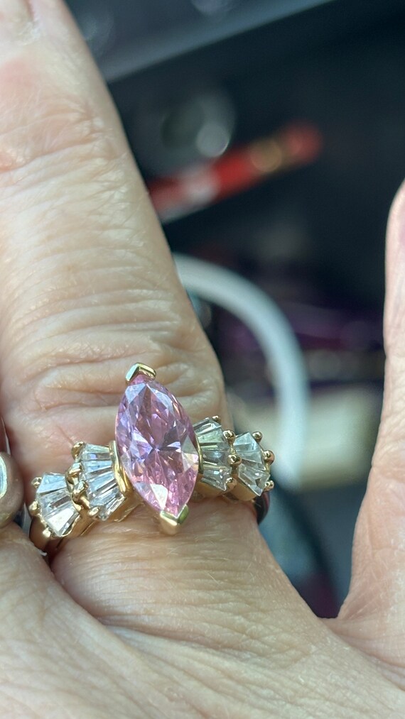 Vintage pink hotsell ice ring