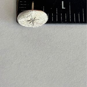 14 karat white gold tie tack 1.4 g
