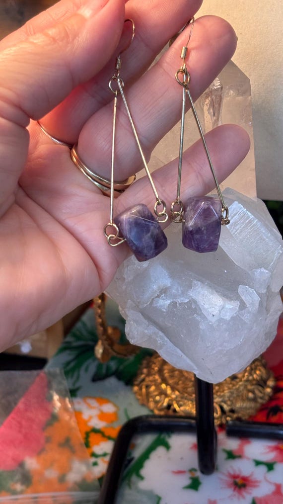 Amethyst dangle earrings - image 1
