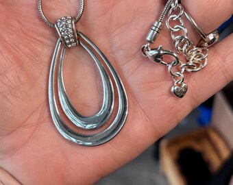 Excellent condition Silvertone Brighton necklace