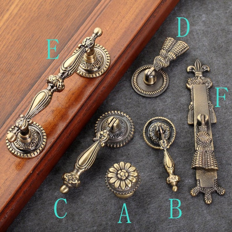 Vintage Style Dresser Knobs Drawer Pulls Handles Knobs / Antique Bronze Kitchen Cabinet Door Handle Pull Furniture Knobs Pulls image 2