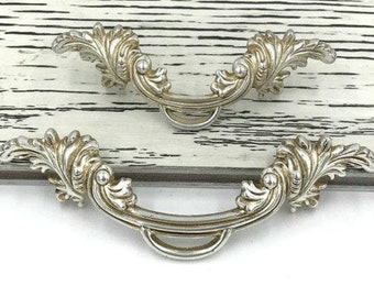 2.5" 3.75" Dresser Drawer Pull Handles Antique Silver / Cabinet Handles Pulls Knobs Kitchen Door Handle / Vintage Furniture 64 96 mm