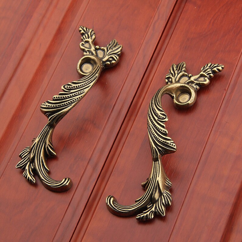Pair Of Cabinet Door Handles Antique Brass Dresser Pulls Drawer Pull Handles Shabby Chic Furniture Cupboard Pull Handle Hardware