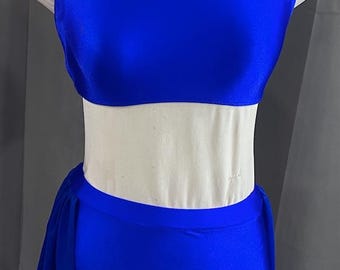 Shannon set with back skirt. Two piece set with mesh back skirt