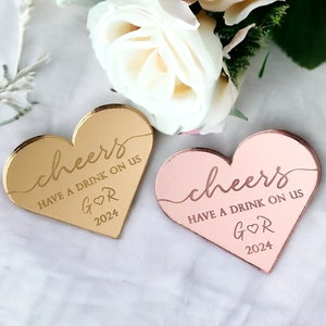 Regalos de boda de lujo, fichas de bebida personalizadas, regalo de corazón a medida, fichas de bebida gratis para invitados, ideas de regalos, decoración de mesa grabada