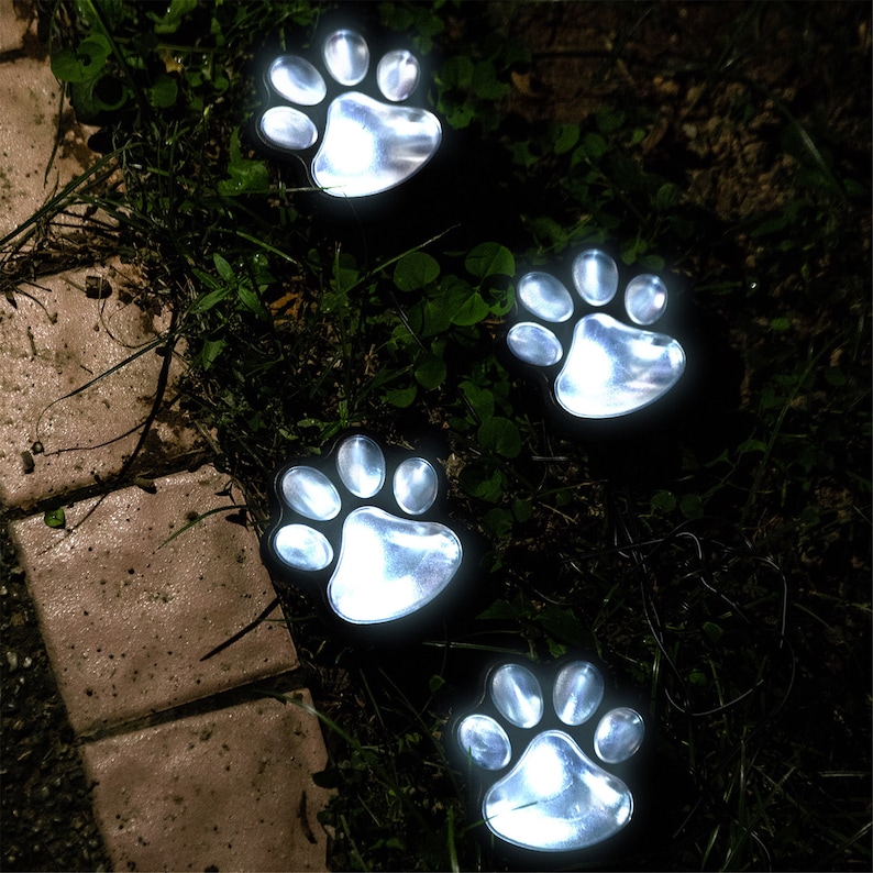 Solar Dog Paw Path Lights, 4 Per String