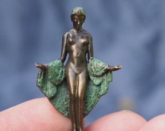 Nu féminin miniature Art Déco en bronze