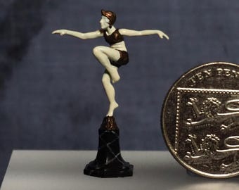 Miniatura Art Déco de bronce de Neil Carter. Ligeramente defectuosa.