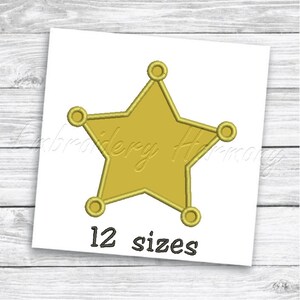 May include: A gold star-shaped badge with five points and small circles at each point. The text "12 sizes" is printed in black below the star. The badge is on a white background.